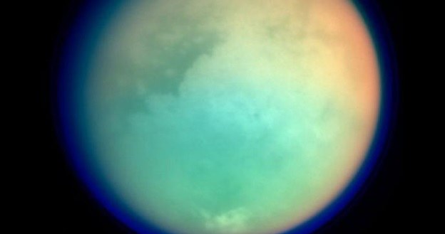 Smog na Tytanie pomoże w walce z tym ziemskim? /NASA