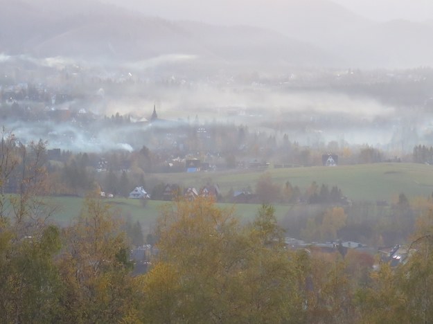 Smog pojawia się bardzo często na południu Polski /Maciej Pałahicki /RMF FM