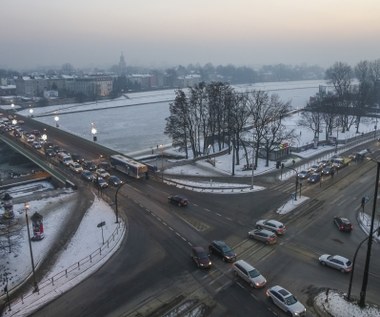 Smog. Trują samochody ze starymi dieslami czy kominy? 