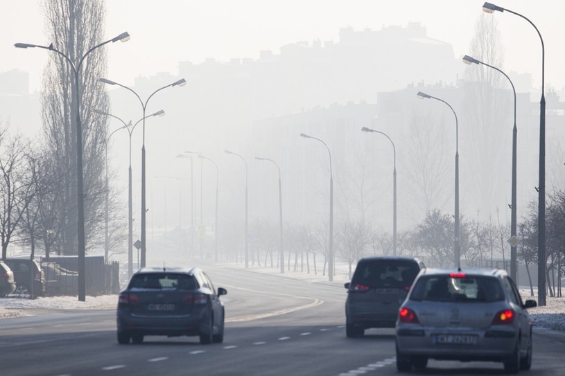 Smog w Warszawie /Andrzej Hulimka  /Reporter