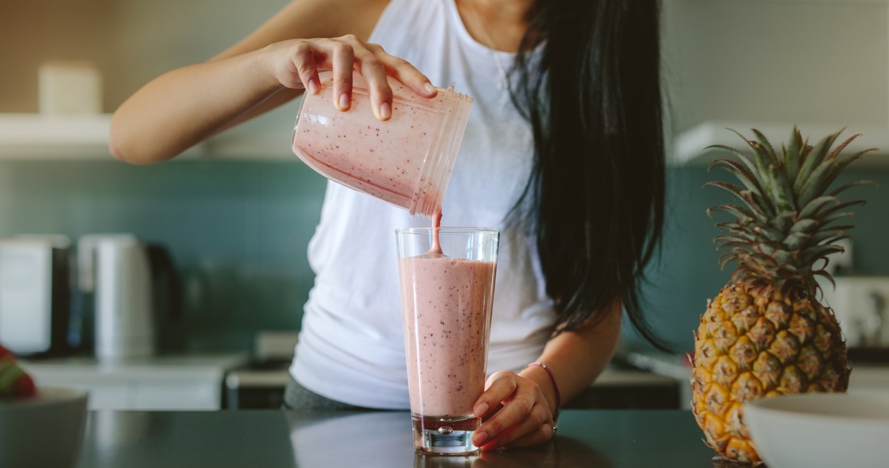 smoothie truskawkowe /adobestock /INTERIA.PL