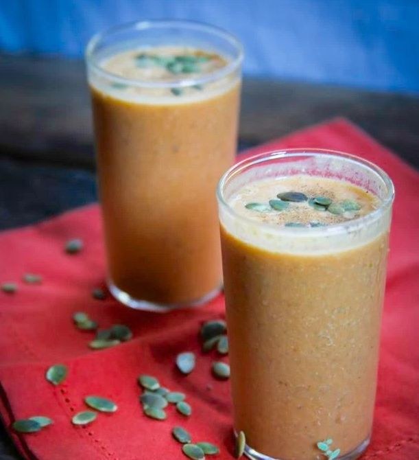 Smoothie z nasion z dyni /© Photogenica
