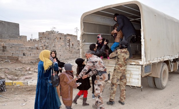 Snajperską kulą przez betonową ścianę. Śmiała akcja Brytyjczyków w walce z ISIS