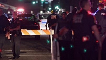 Snajperski ostrzał w Dallas. Napastnik chciał wymordować białych policjantów