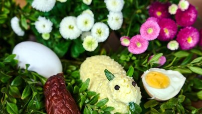 Śniadanie wielkanocne dla osób samotnych w Łodzi. Przygotowano 450 miejsc