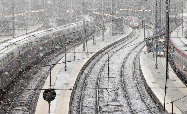 ​Śnieg i wichury sparaliżowały Francję