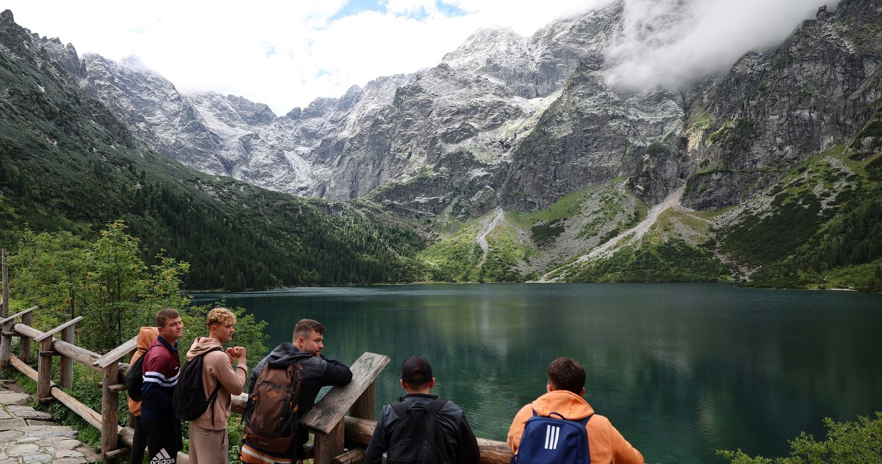 Śnieg na szczytach Tatr