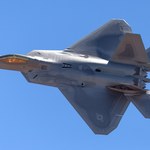 Śnieg powstrzymał najnowocześniejsze myśliwce świata F-22 Raptor