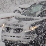 Śnieżyce i fatalne warunki na drogach na Podhalu. Auta lądowały na barierkach i w rowach