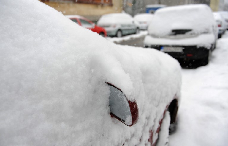 Śnieżyce skomplikowały w piątek na Słowacji także sytuację na drogach, zdj. ilustracyjne /AFP