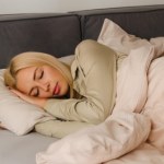 Śniły ci się wypadające zęby? Ten sen nie zawsze oznacza nieszczęście