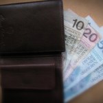 Sochaczew: Nieuczciwa kasjerka oszukiwała klientów banku