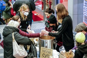 Socjolog: Pomoc Ukraińcom to emocjonalny zryw, który nie potrwa wiecznie