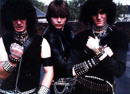 Sodom na początku lat 80. (Witchhunter pierwszy z lewej) /Oficjalna strona zespołu