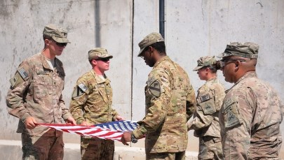 Sojusznik Rosji otrzymał miliony poufnych maili z Pentagonu. Przez literówkę 