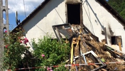 Sołectwo w Rajczy organizuje pomoc dla rodziny, której spłonął dom. W pożarze zginęła dwójka dzieci