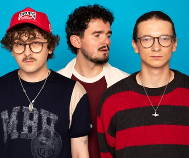 Sonbird powraca ze zdwojoną siłą i "Elwirą". "Plan oderwania się od męczącej codzienności"