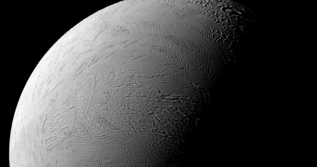 Sonda Cassini uchwyciła terminatora na Enceladusie /NASA