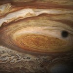 Sonda Juno już na orbicie Jowisza