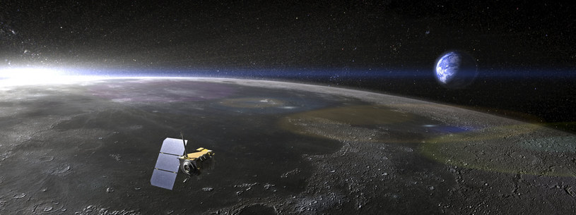 Sonda Lunar Reconnaissance Orbiter /East News