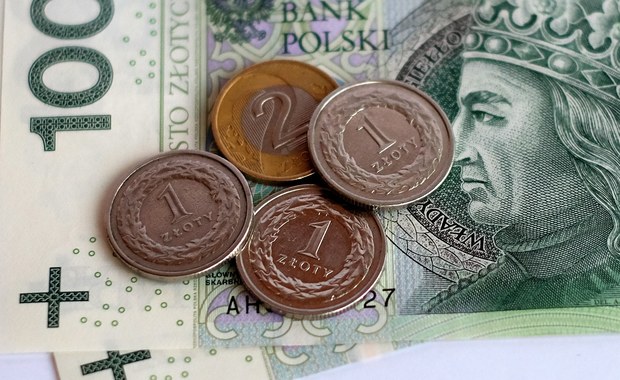 ​Sondaż: 72 proc. Polaków nie wie, ile w związku z Polskim Ładem wyniesie ich pensja