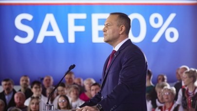 Sondaż CBOS nie pozostawia złudzeń. Tak Polacy widzą prezydenta i pracę Sejmu