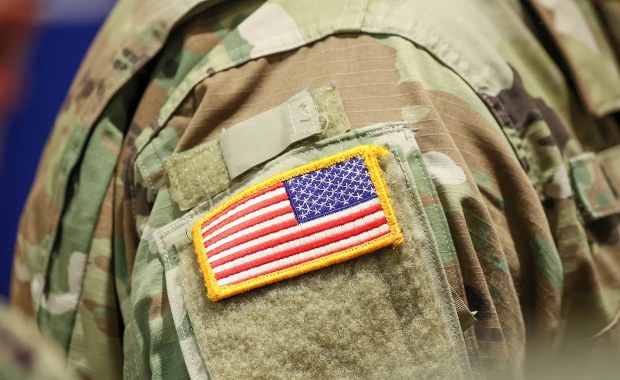 Sondaż: Czy Polacy obawiają się wycofania wojsk USA?