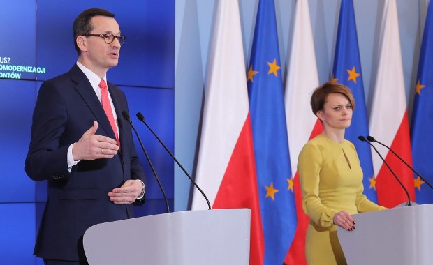 Sondaż dla RMF FM i "DGP": Co Polakom podoba się w rządowej "tarczy antykryzysowej"?