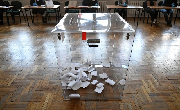 Sondaż dla RMF FM i "DGP": Polacy wolą iść do urn, by wybrać prezydenta