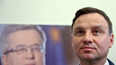 Sondaż dla TVP "Wiadomości": Komorowski przed Dudą, ale będzie II tura