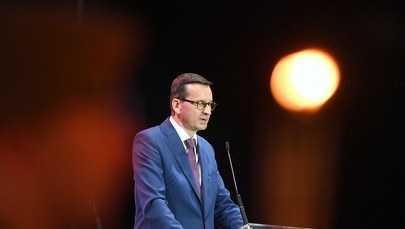 Sondaż: Kto powinien pozostać w rządzie?