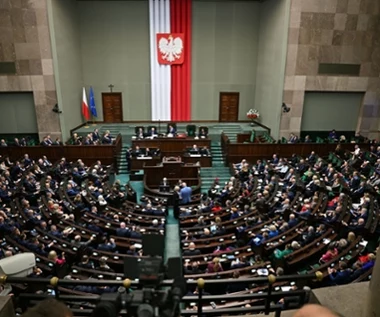 Sondaż o dalszym losie koalicji rządzącej. Ponad połowa ma to samo zdanie