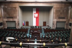 Sondaż: Opozycja ma większość pierwszy raz od miesięcy. Jak będzie wyglądał nowy Sejm?
