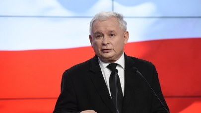 Sondaż: PiS nadal na prowadzeniu, ale traci poparcie