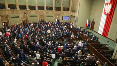 Sondaż: PiS prowadzi, ale dla nikogo nie jest partią drugiego wyboru 
