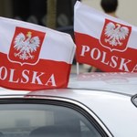 Sondaż: Polacy najbardziej lubią Czechów i Włochów. Za kim nie przepadamy?
