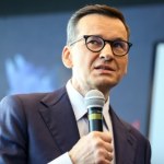 Sondaż Polsat News. Rozwój Plus Morawieckiego z szansą na wejście do Sejmu