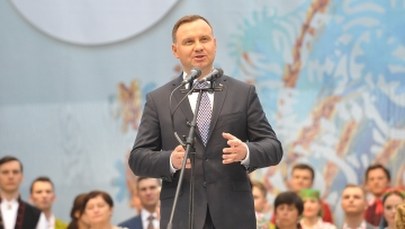 Sondaż: Ponad połowa badanych dobrze ocenia pracę prezydenta 