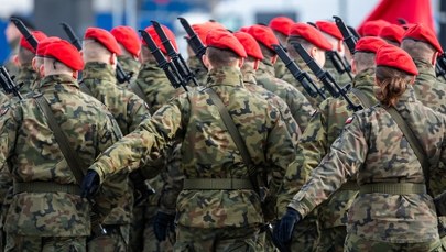 Sondaż RMF FM w sprawie zasadniczej służby wojskowej. Ponad połowa Polaków mówi „tak”