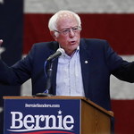 Sondaż wśród demokratów: Sanders na czele, rośnie poparcie dla Bloomberga