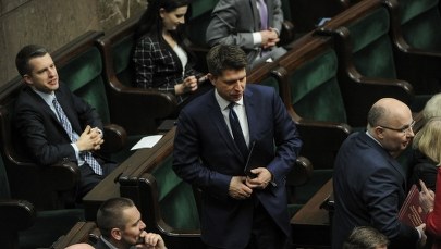 Sondaż: Wysokie poparcie Zjednoczonej Prawicy, Petru przed Platformą