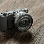 Sony α5100 - mały aparat z wymiennymi obiektywami