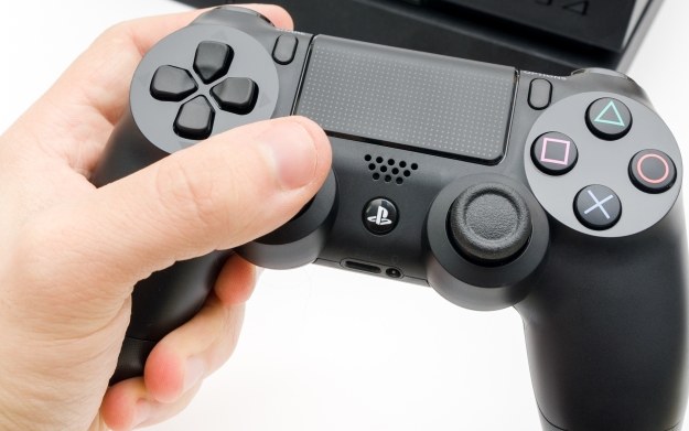 Sony nie planuje zaprzestać ulepszania konsoli PS4 /123RF/PICSEL