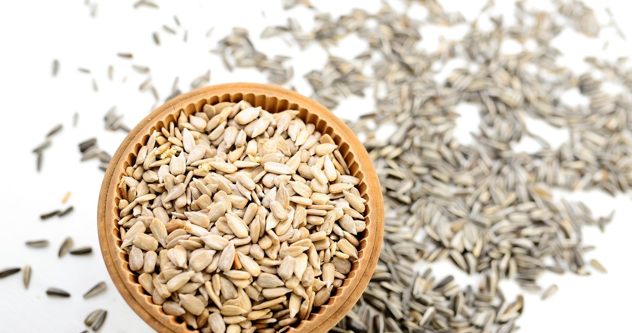 Соняшникове лушпиння - натуральне добриво для грунту /pixabay.com