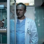 "Sortownia": Andrzej Chyra podkreśla, że to nie tylko serial medyczny. "Każdy znajdzie coś dla siebie" 