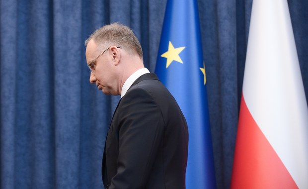 Sowiński: Prezydent nie realizuje scenariusza PiS