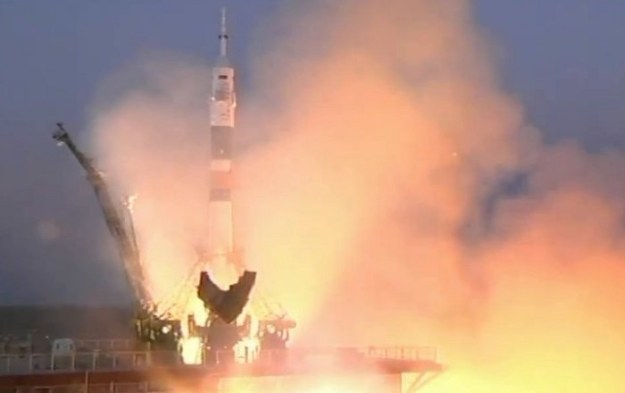 Soyuz wyniósł w przestrzeń trzech astronautów /materiały prasowe