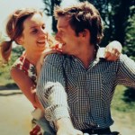 Spacery filmowe w Łodzi. Na początek wycieczka śladami bohaterów serialu "Daleko od szosy"