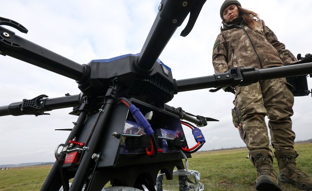 SpaceX blokuje ukraińskiej armii Starlinka. Chodzi o kontrolowanie dronów