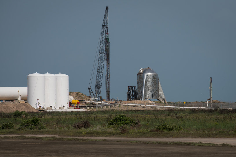 SpaceX pracuje nad nowym prototypem /AFP